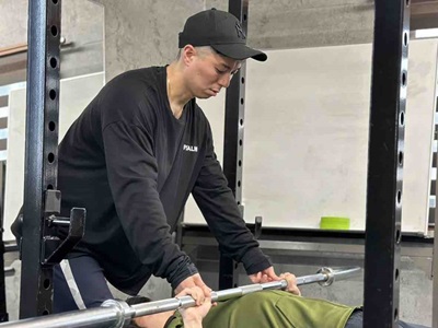 トレーナーAの写真3